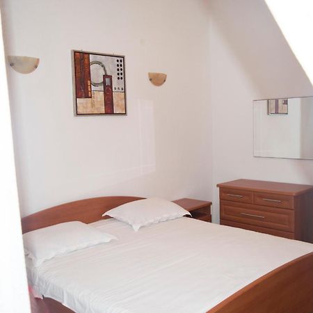 Apartments Vinka Подстрана Номер фото